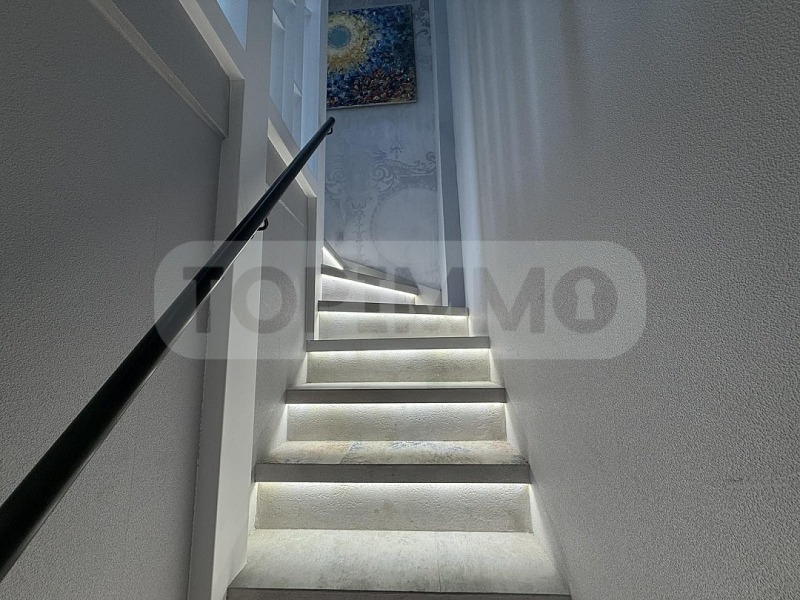 Дава под наем КЪЩА, гр. Варна, Гръцка махала, снимка 7 - Къщи - 52479197