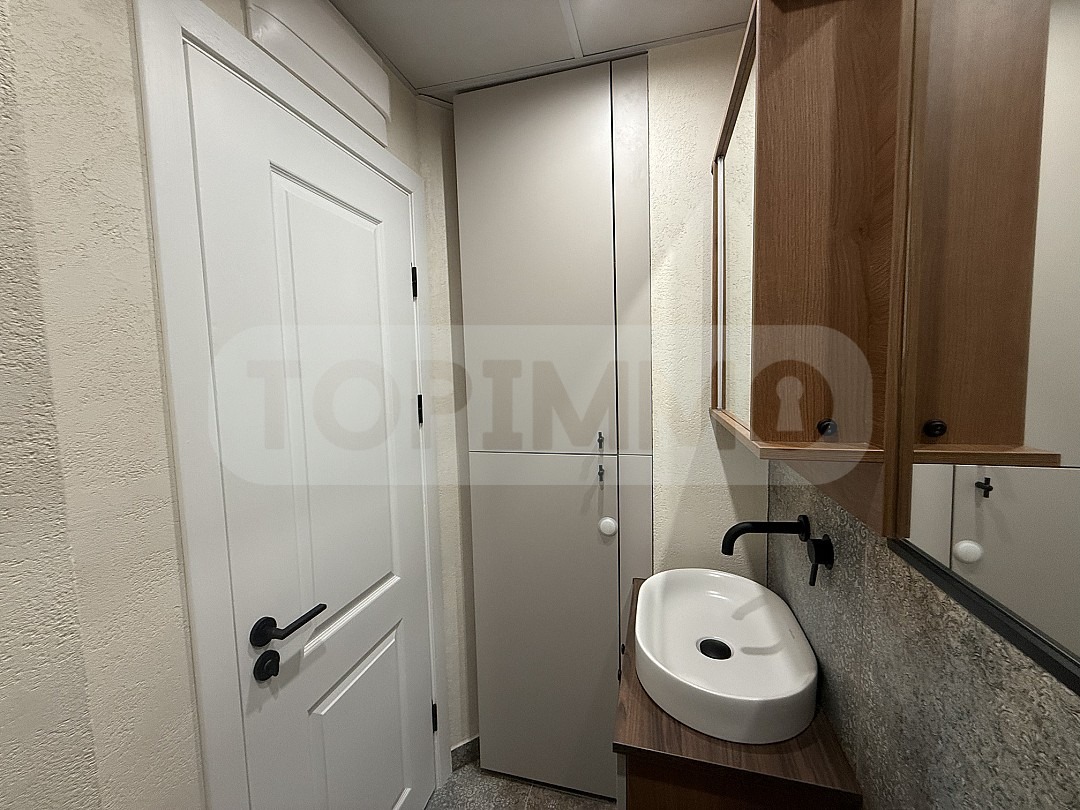 Дава под наем КЪЩА, гр. Варна, Гръцка махала, снимка 4 - Къщи - 52479197