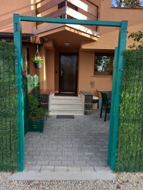    3- | Imot.bg    10