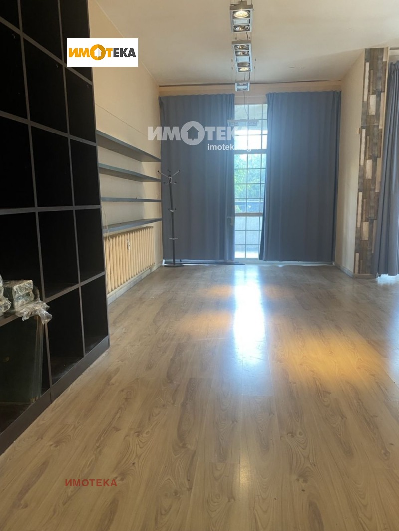 K pronájmu  Kancelář Sofia , Borovo , 122 m2 | 75367269 - obraz [2]