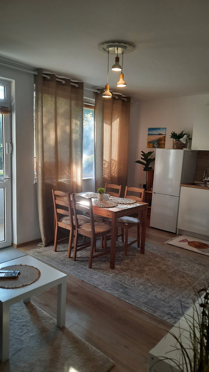 Zu vermieten  1 Schlafzimmer Warna , Sportna zala , 58 qm | 93253702 - Bild [2]