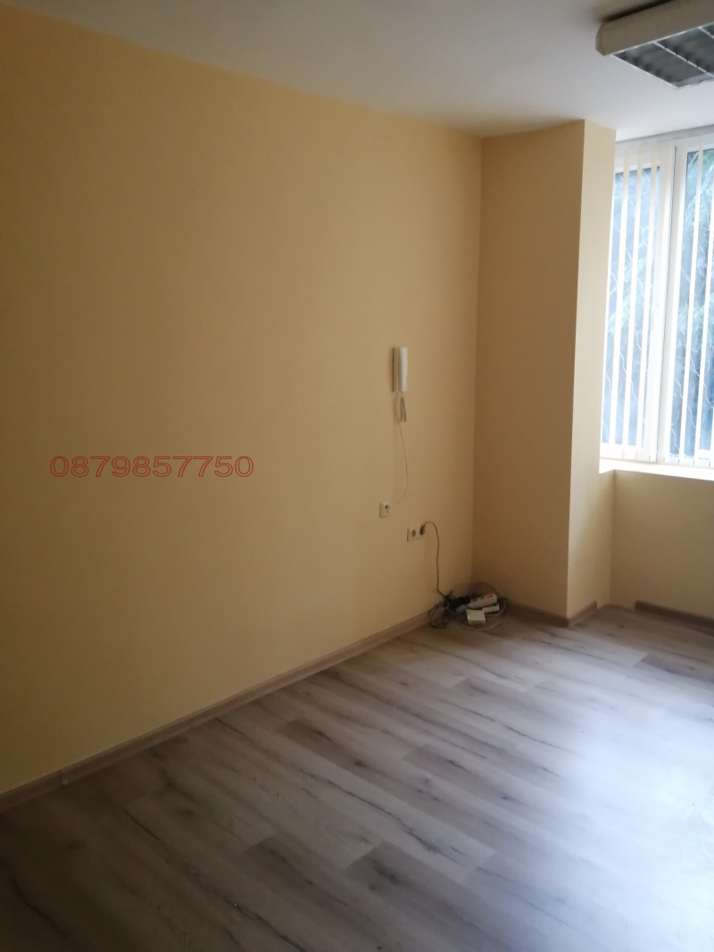 Дава под наем ОФИС, гр. Варна, Център, снимка 3 - Офиси - 52786353