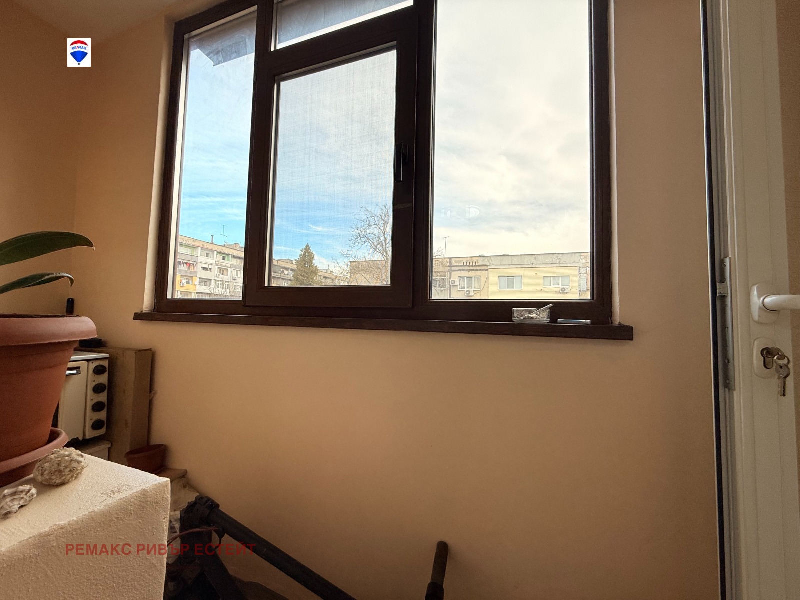 Дава под наем 1-СТАЕН, гр. Русе, Здравец Изток, снимка 8 - Апартаменти - 53779153