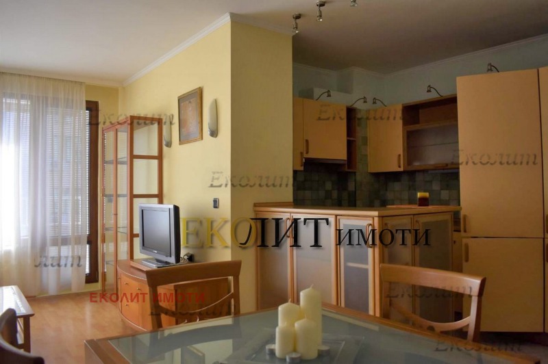В аренду  2 спальни София , Лозенец , 115 кв.м | 98664664 - изображение [2]