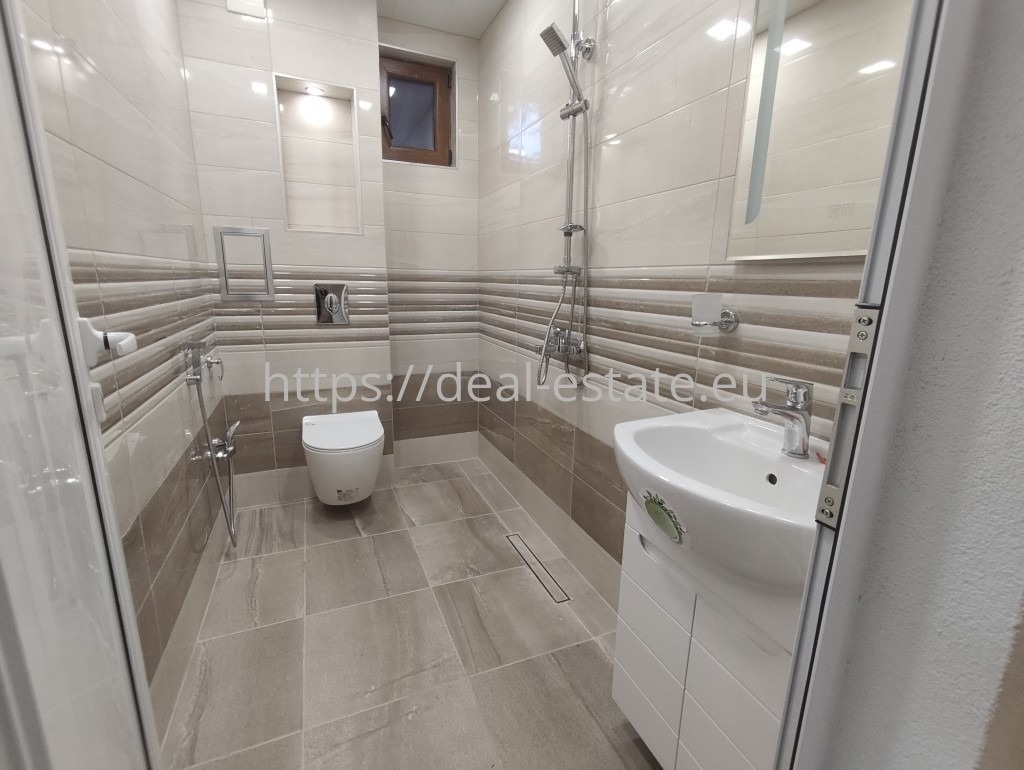 Дава под наем 3-СТАЕН, гр. Благоевград, Широк център, снимка 6 - Апартаменти - 53334333