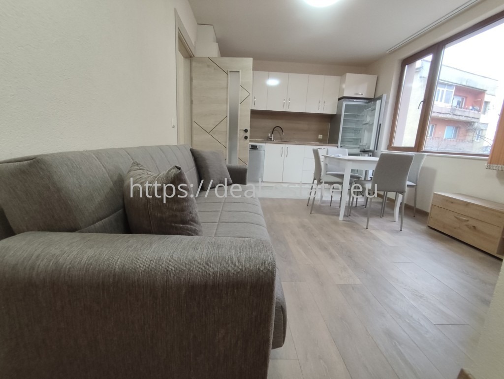 Дава под наем 3-СТАЕН, гр. Благоевград, Широк център, снимка 2 - Апартаменти - 53334333