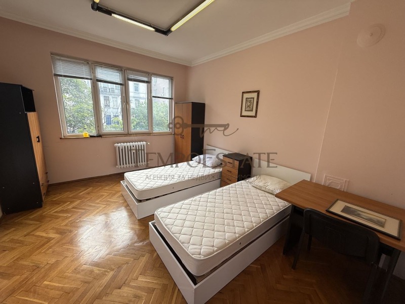 Дава под наем  3-стаен град София , Център , 120 кв.м | 99075616 - изображение [12]