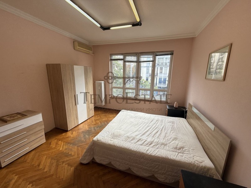 Дава под наем  3-стаен град София , Център , 120 кв.м | 99075616 - изображение [9]