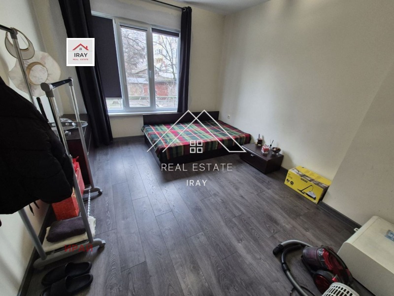 Дава под наем МНОГОСТАЕН, гр. Стара Загора, Център, снимка 9 - Апартаменти - 53498792