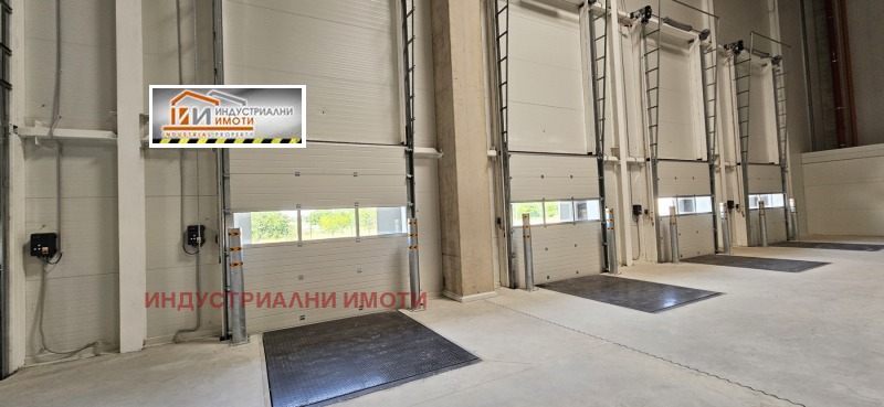 Дава под наем СКЛАД, гр. Пловдив, Индустриална зона - Север, снимка 2 - Складове - 52536937