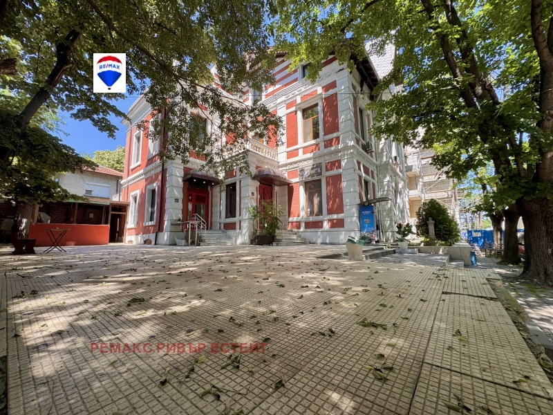 Дава под наем  Заведение град Русе , Център , 370 кв.м | 86321377 - изображение [6]