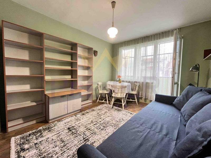 Zu vermieten  1 Schlafzimmer Warna , Okraschna bolniza-Generali , 60 qm | 22393842 - Bild [3]