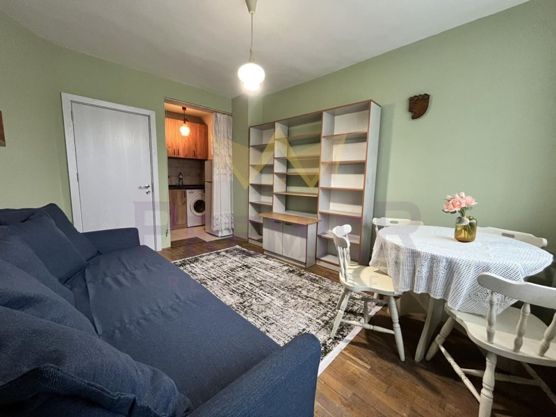 Zu vermieten  1 Schlafzimmer Warna , Okraschna bolniza-Generali , 60 qm | 22393842