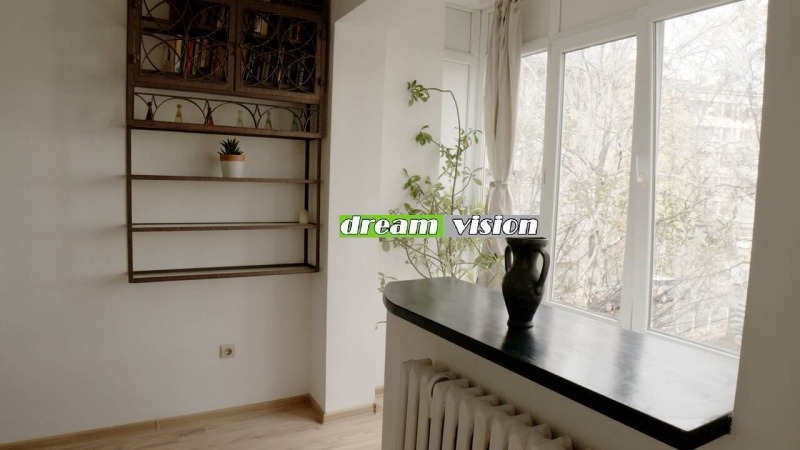 Дава под наем 3-СТАЕН, гр. София, Иван Вазов, снимка 10 - Апартаменти - 53455970