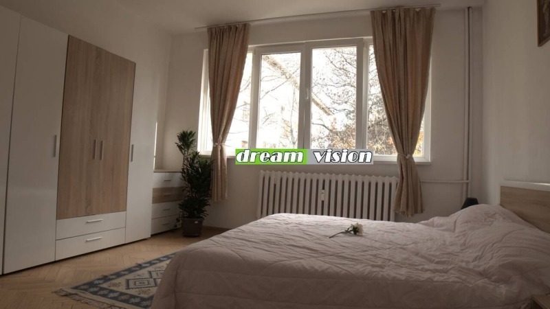 Дава под наем 3-СТАЕН, гр. София, Иван Вазов, снимка 4 - Апартаменти - 53455970