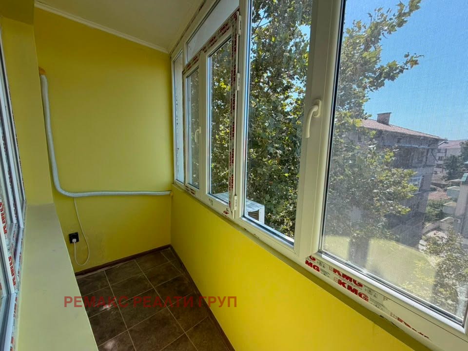 Дава под наем 4-СТАЕН, гр. Търговище, Център, снимка 12 - Апартаменти - 55658912