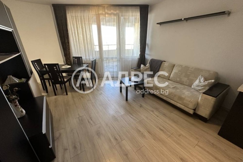 Zu vermieten  1 Schlafzimmer Sofia , Owtscha kupel 2 , 73 qm | 82837102