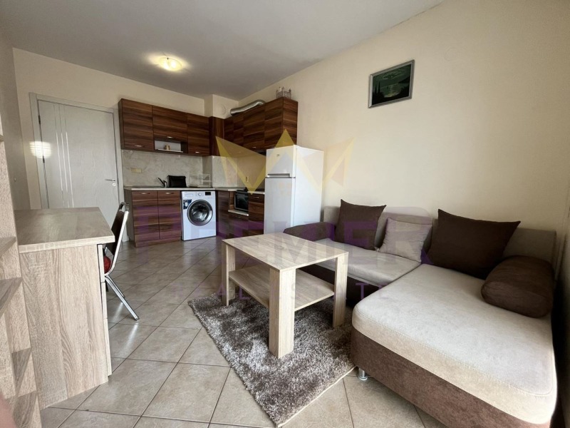 En renta  1 dormitorio Varna , Koljozen pazar , 50 metros cuadrados | 31283971 - imagen [3]