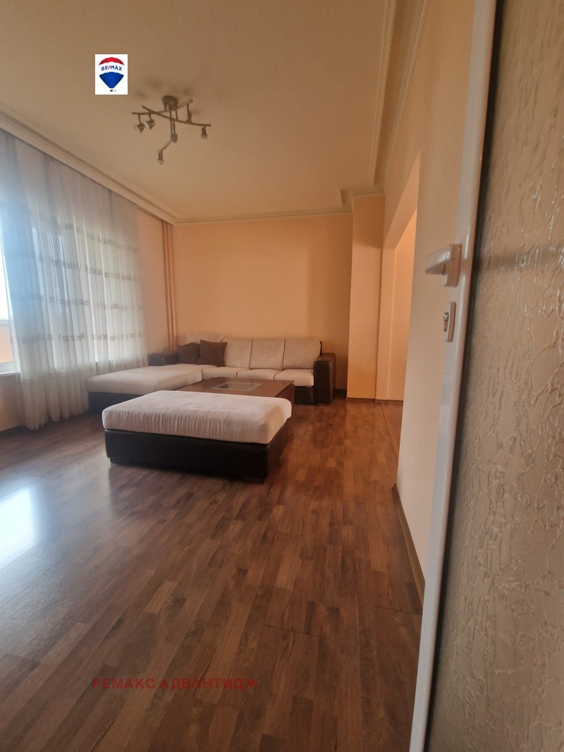 В оренду  2 спальні Пловдив , Тракия , 98 кв.м | 45371326