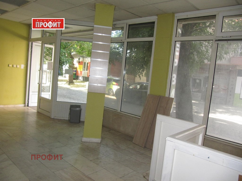 Дава под наем МАГАЗИН, гр. Пловдив, Център, снимка 8 - Магазини - 55553939