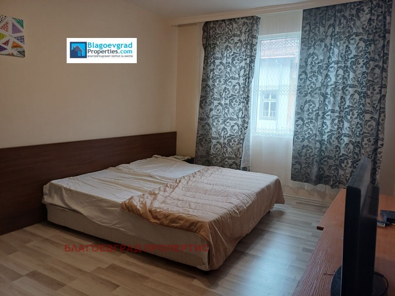 Дава под Наем 2-СТАЕН в град Благоевград, Идеален център - 50 кв.м / 289 € » 565.23 лв., БЛАГОЕВГРАД ПРОПЕРТИС