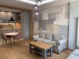 1 chambre Mladejki Halm, Plovdiv
