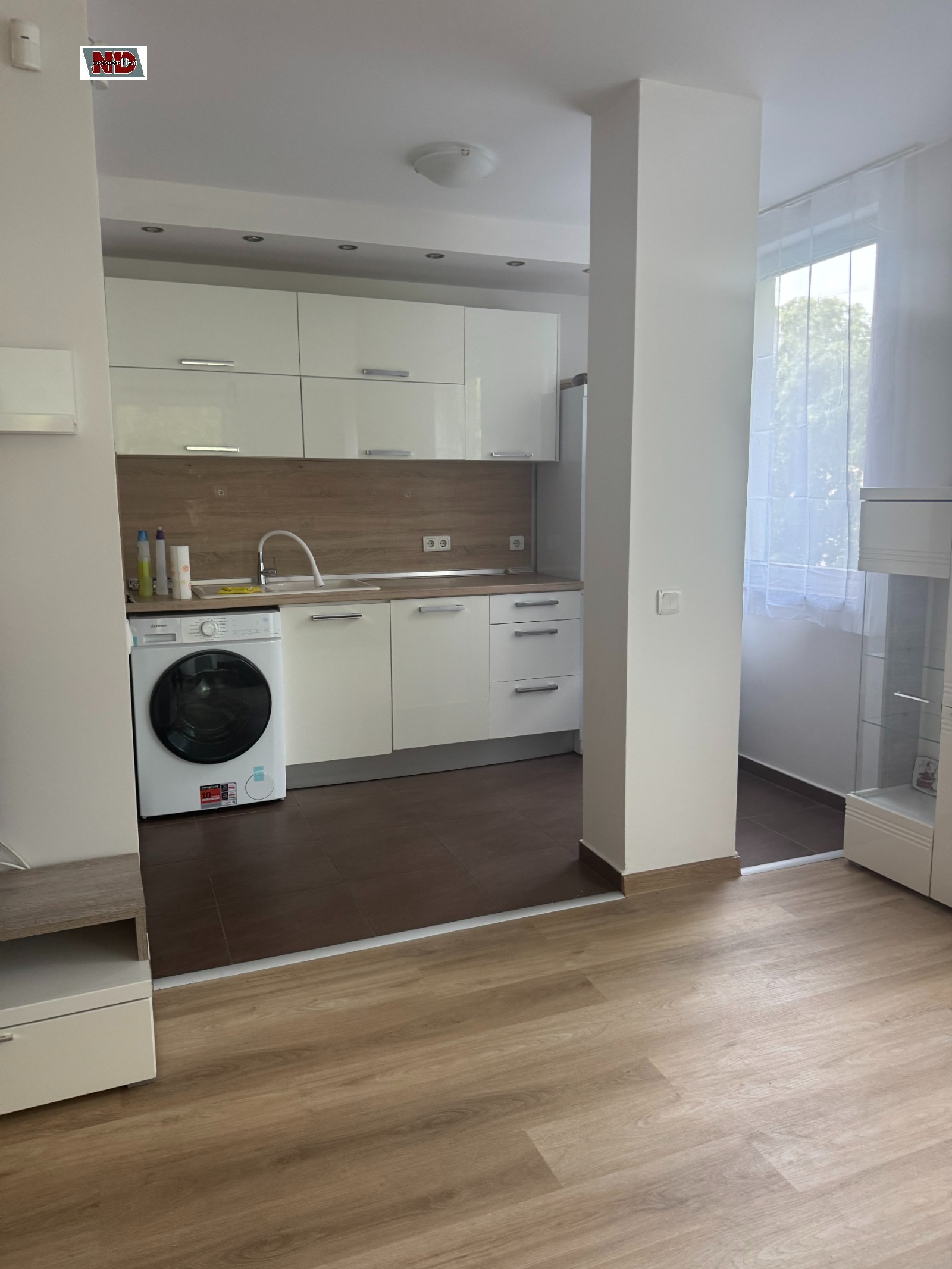 Дава под наем 2-СТАЕН, гр. София, Лозенец, снимка 5 - Апартаменти - 54861170