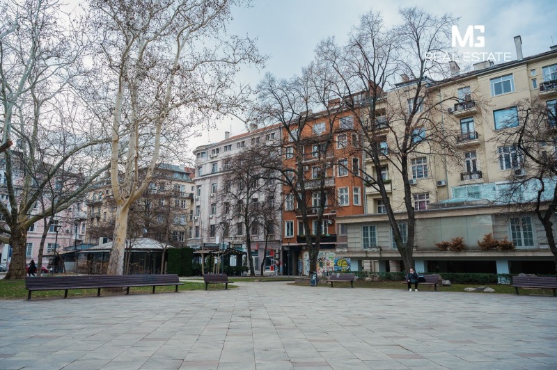 Под наем 4-СТАЕН, град София, Център • 1380 € / 2699.05 лв. • 54936798 1
