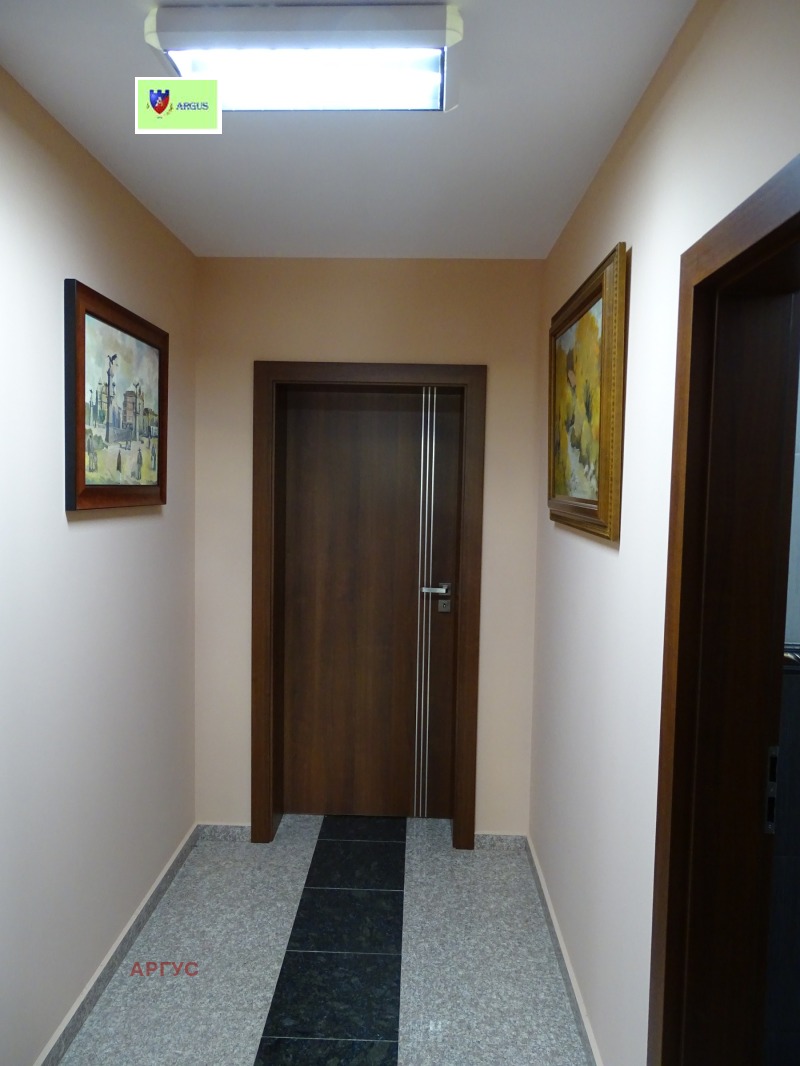 Te huur  Kantoor Sofia , Manastirski livadi , 120 m² | 85104990 - afbeelding [13]