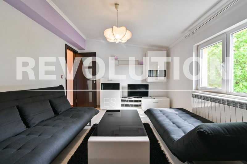 A louer  2 chambres Sofia , Triagalnika , 80 m² | 97951586