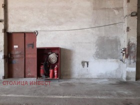 Garage Sredna kula, Ruse 2