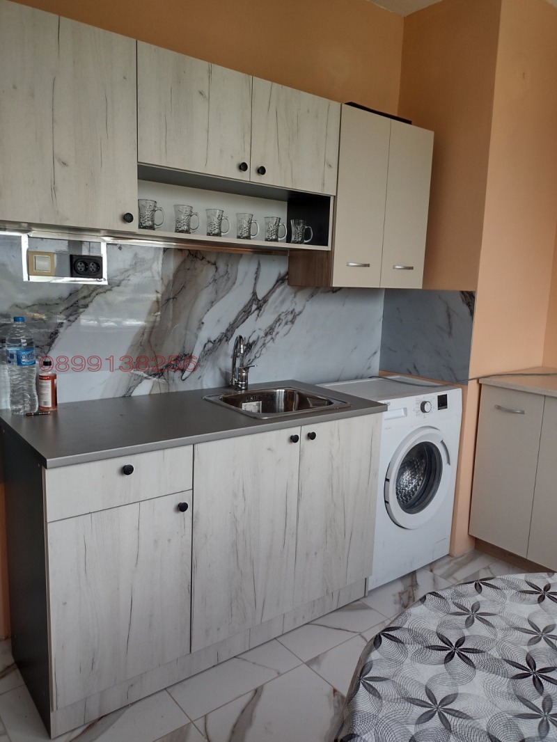 Te huur  Studio Sofia , Nadezjda 4 , 50 m² | 33149625