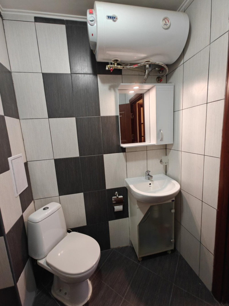 Zu vermieten  1 Schlafzimmer Plowdiw , Karschijaka , 65 qm | 54643346 - Bild [6]