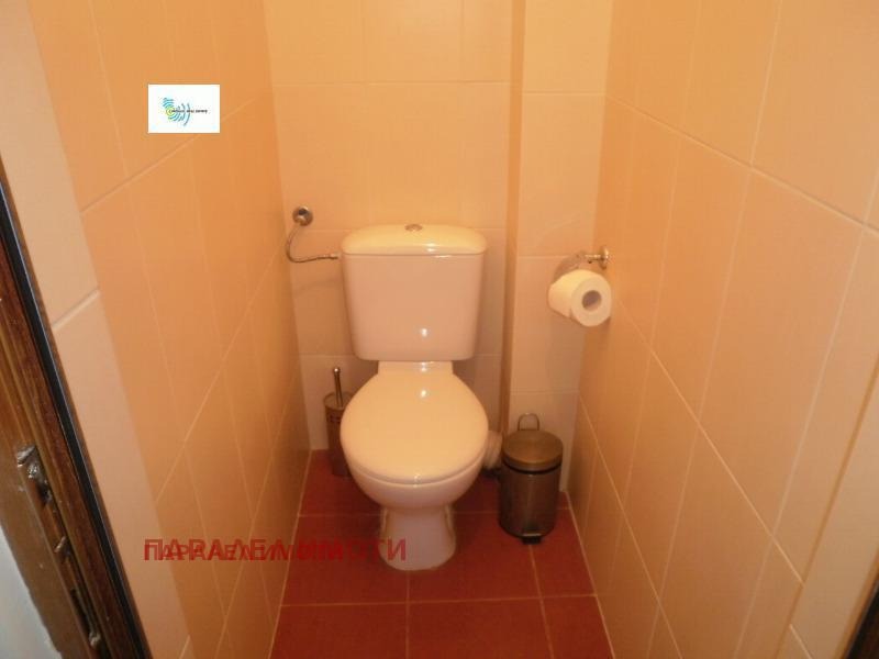 För uthyrning  2 sovrum Plovdiv , Marasja , 100 kvm | 82134572 - bild [13]