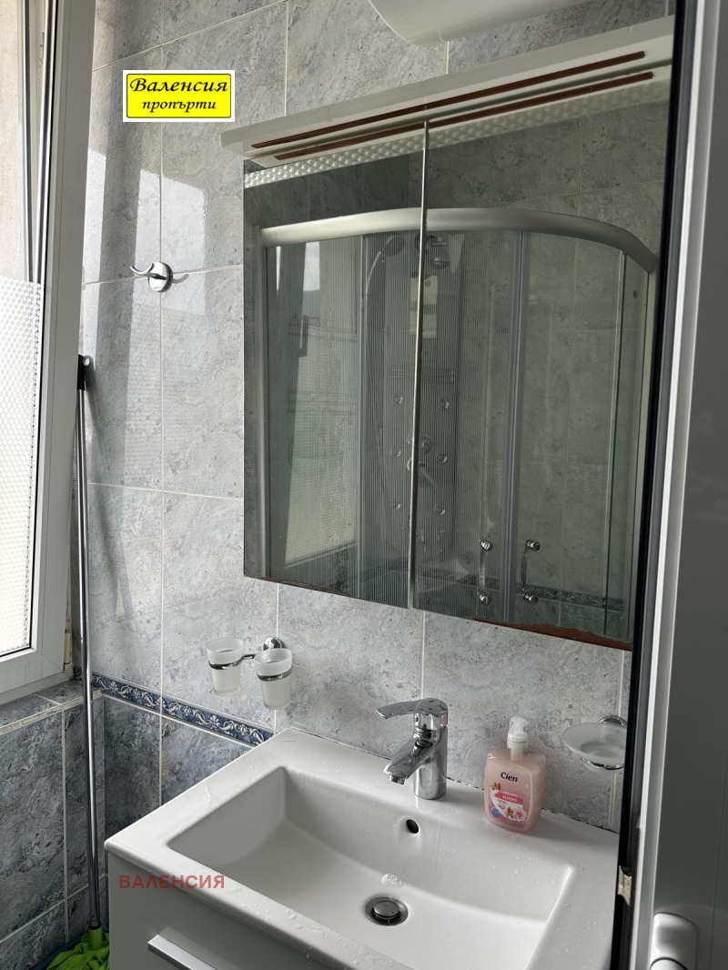 Дава под наем 4-СТАЕН, гр. Враца, Център, снимка 11 - Апартаменти - 53411525