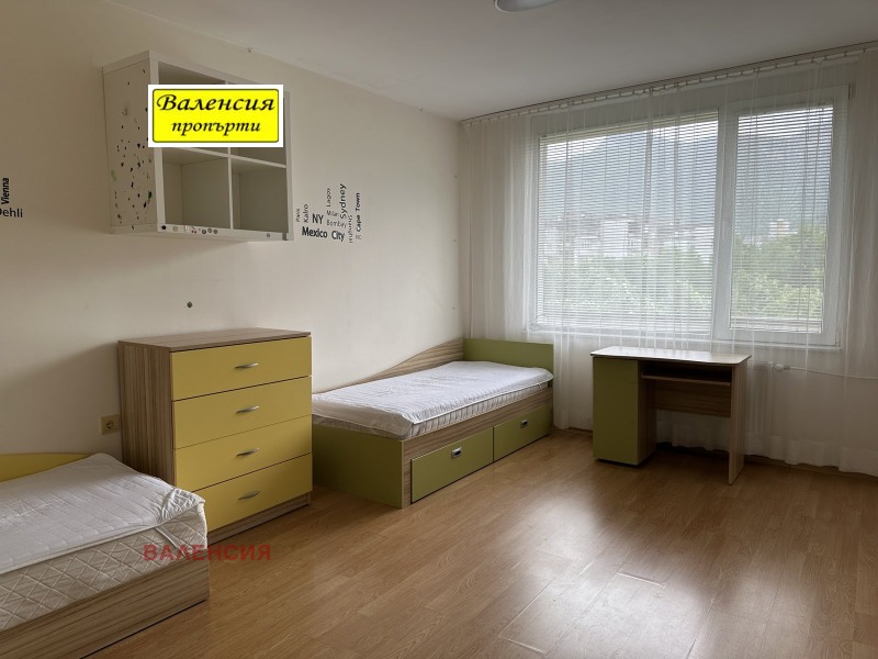 Дава под наем 4-СТАЕН, гр. Враца, Център, снимка 4 - Апартаменти - 53411525