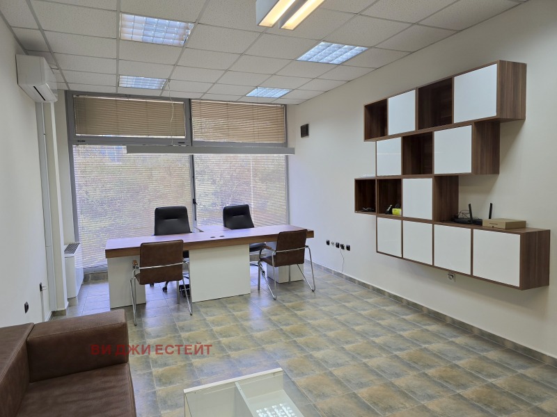 Te huur  Kantoor Sofia , Iztok , 23 m² | 32862435
