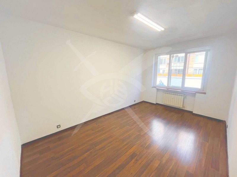 K pronájmu  Kancelář Sofia , Doktorski pametnik , 90 m2 | 96182038