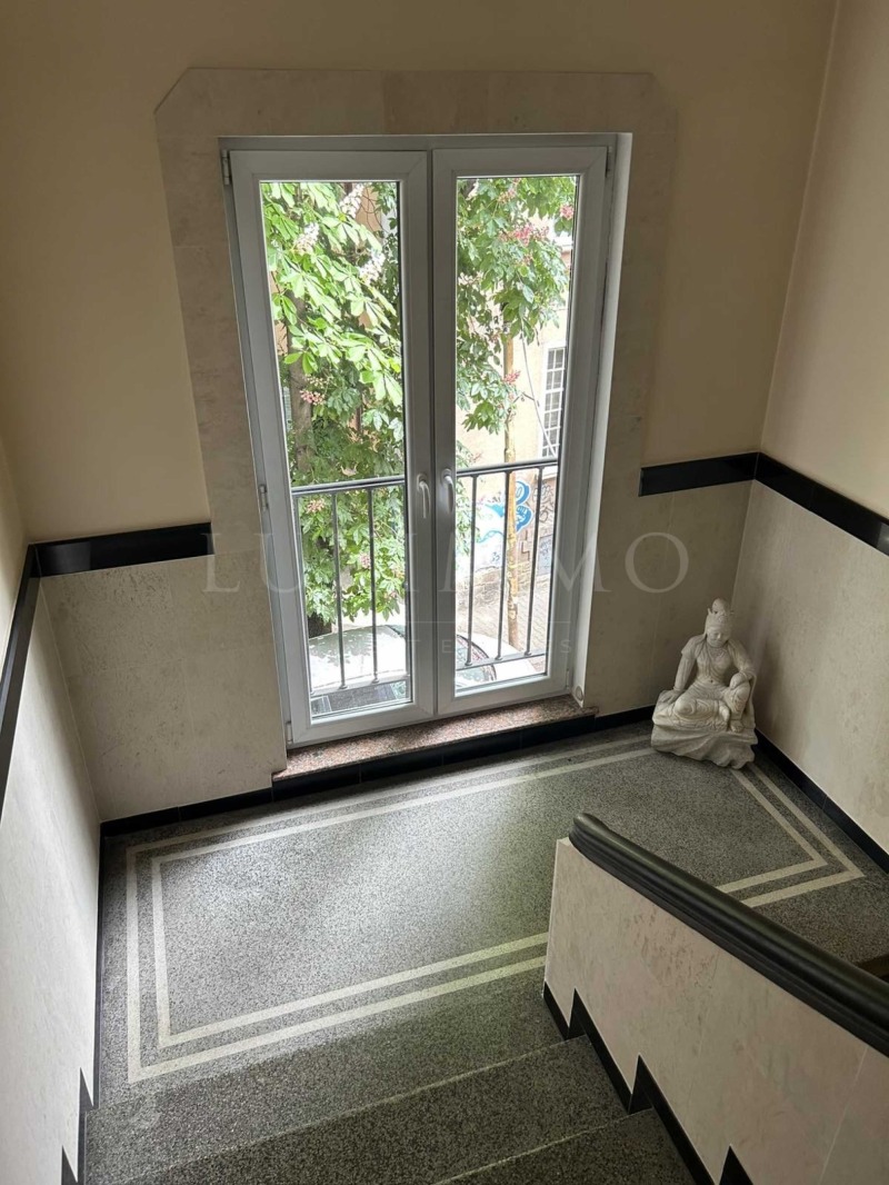 A louer  3+ chambres Sofia , Tsentar , 300 m² | 89626899 - image [13]