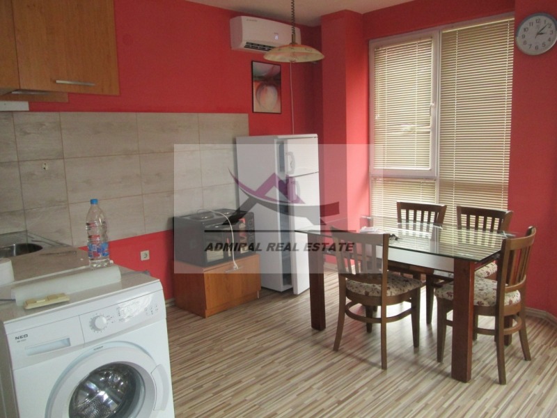 De inchiriat  Studio Varna , Colhozen pazar , 35 mp | 63697688