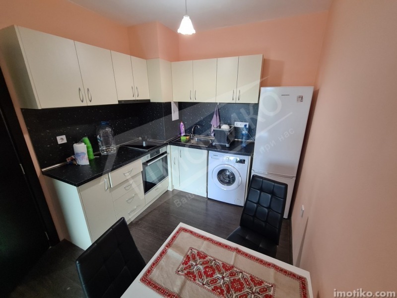 K pronájmu  1 ložnice Sofia , Slatina , 75 m2 | 60802418 - obraz [3]