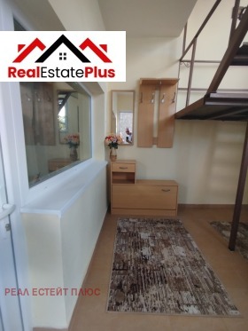 Casa Shirok tsentar, Pleven