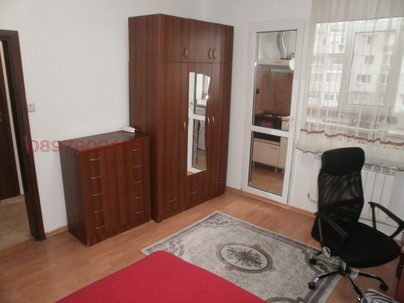 Дава под наем 3-СТАЕН, гр. София, Слатина, снимка 7 - Апартаменти - 53358624