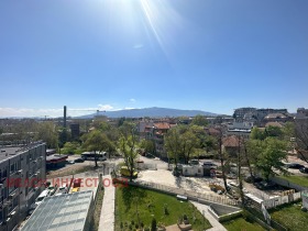 2 dormitorios Oborishte, Sofia