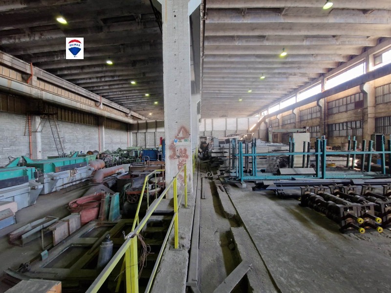 Zu vermieten  Lagerung Plowdiw , Industrialna zona - Iztok , 2166 qm | 87206622 - Bild [4]