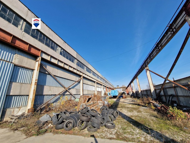 Zu vermieten  Lagerung Plowdiw , Industrialna zona - Iztok , 2166 qm | 87206622 - Bild [10]