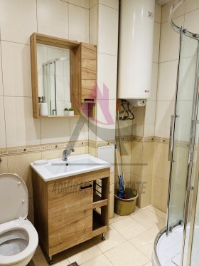 1 dormitor Colhozen pazar, Varna 5