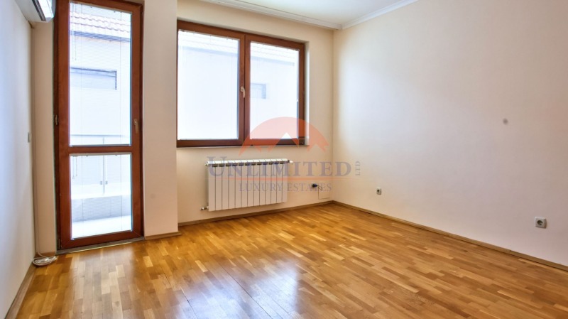 Дава под наем МНОГОСТАЕН, гр. София, Редута, снимка 8 - Апартаменти - 52746449