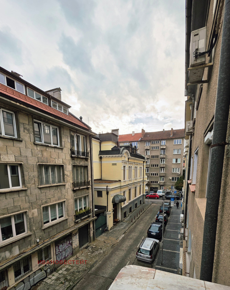 Дава под наем 2-СТАЕН, гр. София, Център, снимка 4 - Апартаменти - 52496809