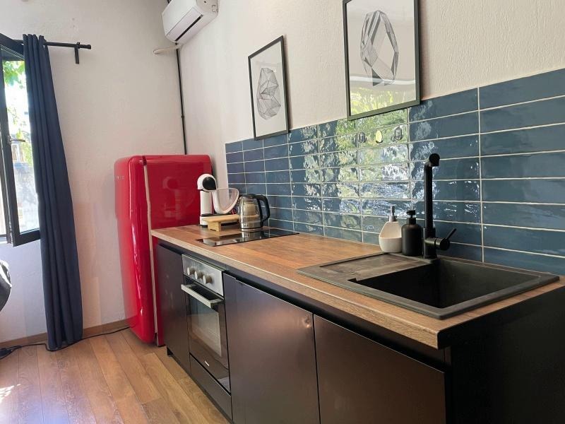 Издаје се  2 спаваће собе Софија , Центар , 60 м2 | 79452206 - слика [5]